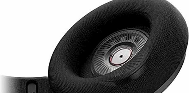 Philips SHP9500 Headphones have large earcups