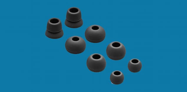 Gaming earbuds typically come with different pairs of earbuds for the utmost comfort