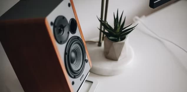 Speakers Provide a Better Surround Sound Experience Than Soundbars