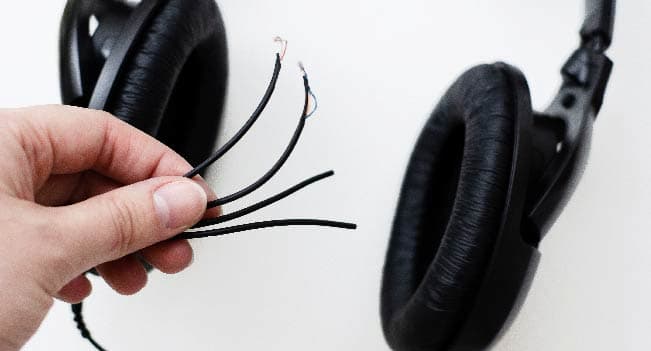 How to Fix Headphones Wire?