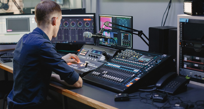 What is a digital audio workstation?